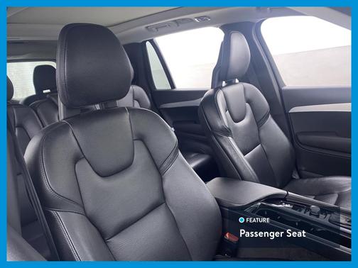 2017 Volvo XC90 T6 Momentum for sale in Columbus, OH - image 25