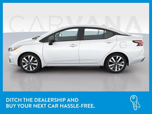Photo 4 of 41 of 2020 Nissan Versa 1.6 SR