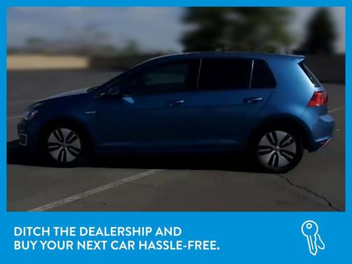 Photo 4 of 36 of 2016 Volkswagen e-Golf SEL Premium
