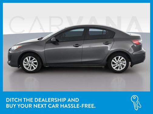 Photo 4 of 40 of 2013 Mazda Mazda3 i Touring