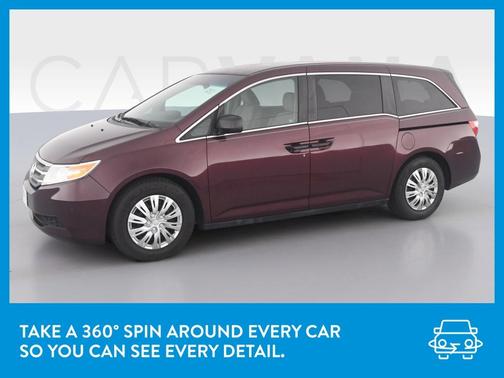 Photo 3 of 39 of 2012 Honda Odyssey LX