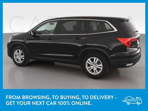 Photo 5 of 44 of 2018 Honda Pilot LX