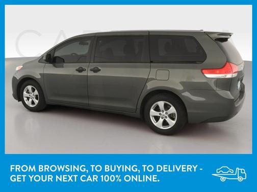 Photo 5 of 37 of 2013 Toyota Sienna Base