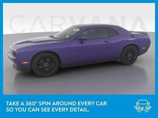 Photo 3 of 41 of 2018 Dodge Challenger R/T