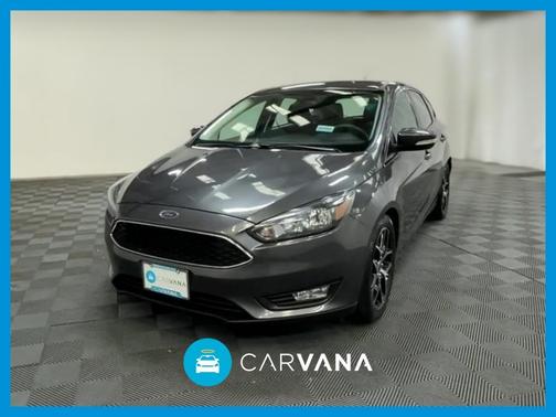 Photo 1 of 99 of 2017 Ford Focus SEL