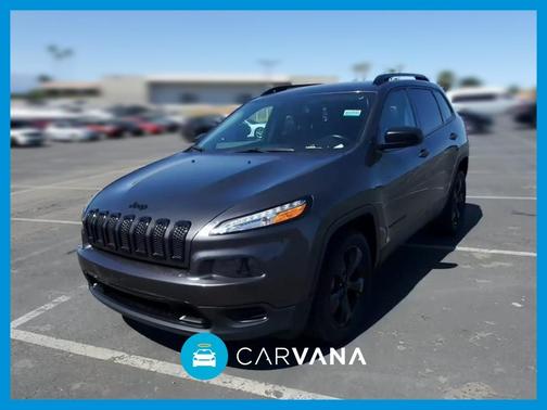 Photo 1 of 36 of 2017 Jeep Cherokee Altitude