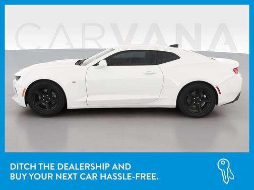 Photo 4 of 27 of 2016 Chevrolet Camaro 1LT
