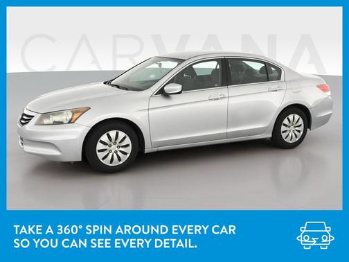Photo 3 of 37 of 2011 Honda Accord LX
