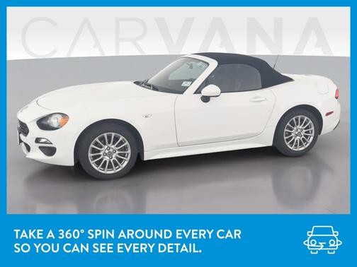 Photo 3 of 30 of 2017 FIAT 124 Spider Classica