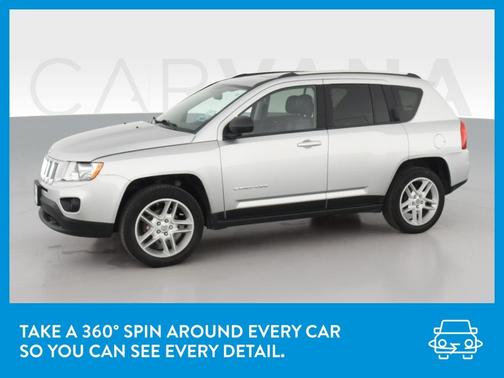 Photo 3 of 32 of 2012 Jeep Compass Limited