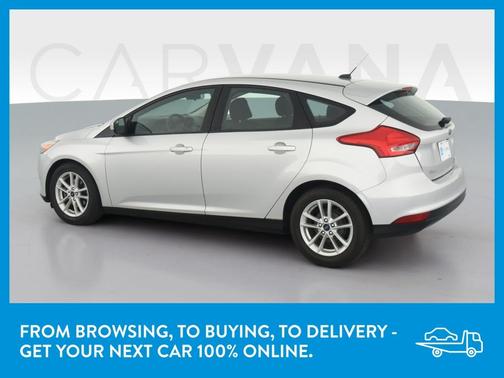 Photo 5 of 34 of 2015 Ford Focus SE