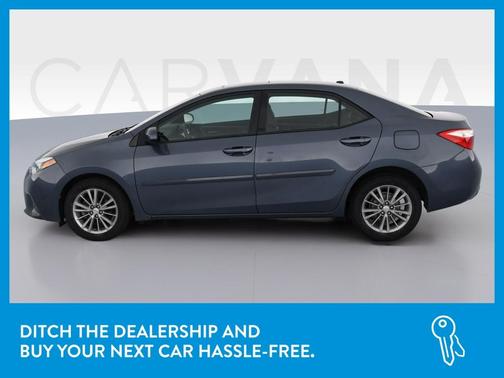 Photo 4 of 42 of 2015 Toyota Corolla LE Premium