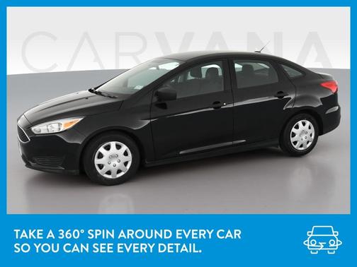 Photo 3 of 33 of 2015 Ford Focus S
