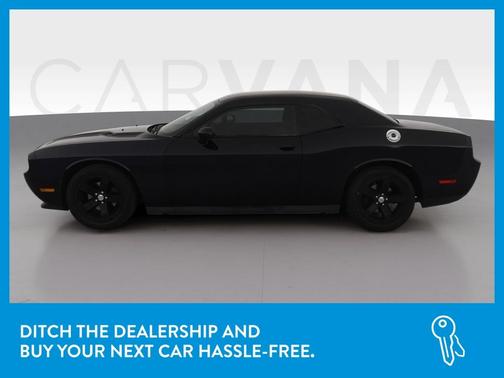 Photo 4 of 34 of 2012 Dodge Challenger SXT