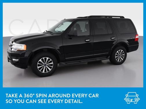 Photo 3 of 44 of 2017 Ford Expedition XLT