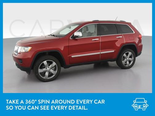 Photo 3 of 43 of 2011 Jeep Grand Cherokee Overland