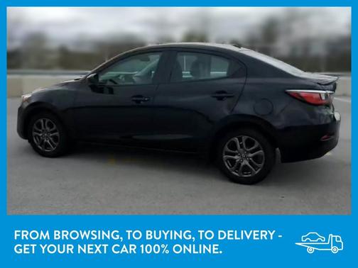 Photo 5 of 32 of 2019 Toyota Yaris Sedan XLE