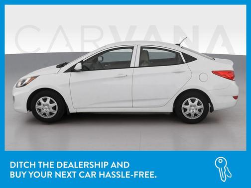 Photo 4 of 38 of 2013 Hyundai Accent GLS