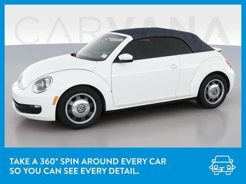 Photo 3 of 42 of 2016 Volkswagen Beetle 1.8T Denim