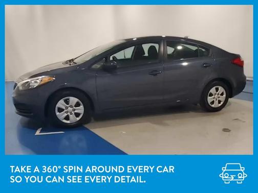 Photo 3 of 28 of 2016 Kia Forte LX