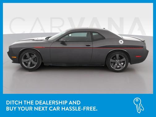 Photo 4 of 40 of 2014 Dodge Challenger R/T