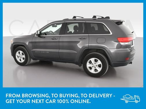 Photo 5 of 43 of 2017 Jeep Grand Cherokee Laredo