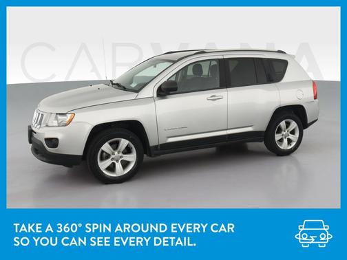 Photo 3 of 36 of 2013 Jeep Compass Sport