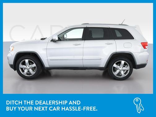 Photo 4 of 45 of 2012 Jeep Grand Cherokee Overland