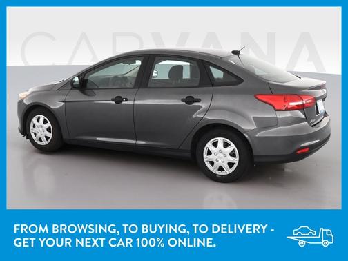 Photo 5 of 39 of 2017 Ford Focus S