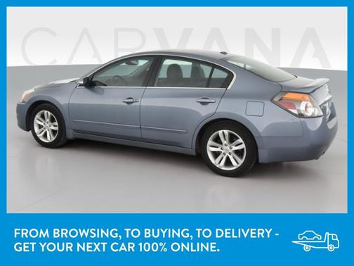 Photo 5 of 36 of 2012 Nissan Altima 3.5 SR
