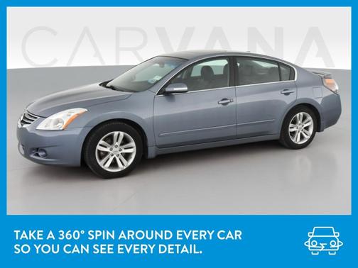 Photo 3 of 36 of 2012 Nissan Altima 3.5 SR