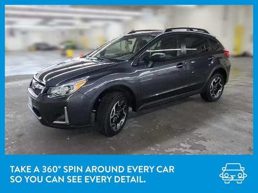 Photo 3 of 30 of 2017 Subaru Crosstrek 2.0i