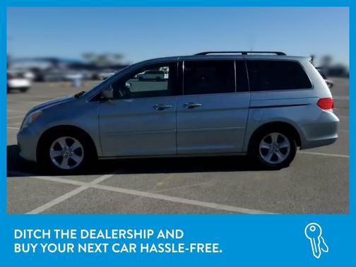 Photo 4 of 37 of 2010 Honda Odyssey Touring