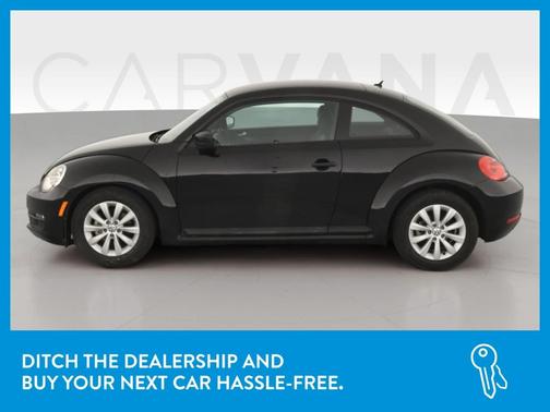 Photo 4 of 38 of 2015 Volkswagen Beetle Auto 1.8T