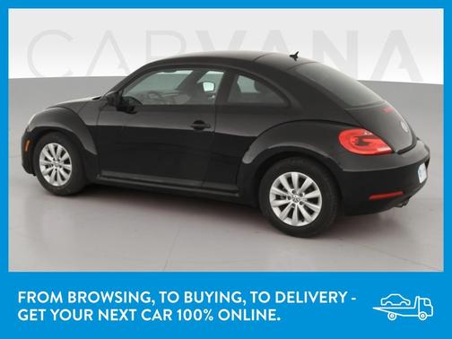 Photo 5 of 38 of 2015 Volkswagen Beetle Auto 1.8T