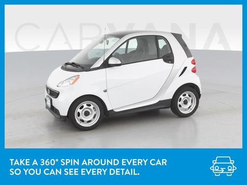Photo 3 of 36 of 2014 smart ForTwo Pure