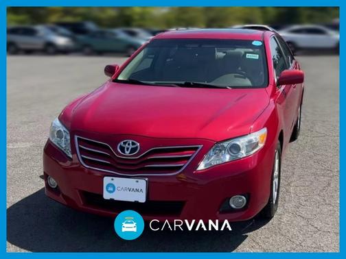 Photo 1 of 40 of 2010 Toyota Camry XLE