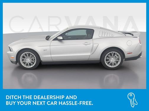 Photo 4 of 39 of 2010 Ford Mustang GT Premium