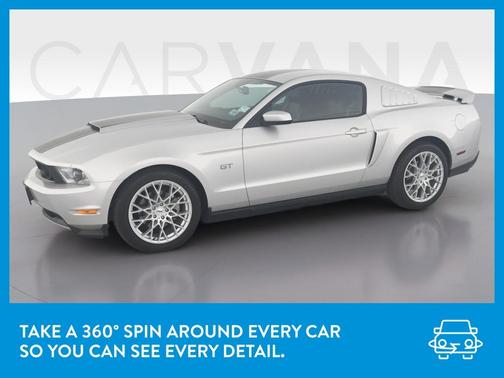 Photo 3 of 39 of 2010 Ford Mustang GT Premium