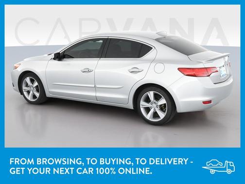 Photo 5 of 43 of 2013 Acura ILX 2.0L Technology