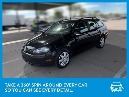 Photo 3 of 40 of 2013 Volkswagen Jetta SportWagen S