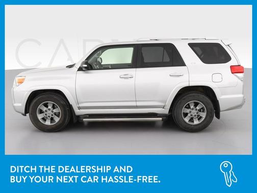 Photo 4 of 36 of 2011 Toyota 4Runner SR5 Sport