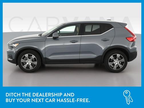 Photo 4 of 38 of 2021 Volvo XC40 T5 Inscription