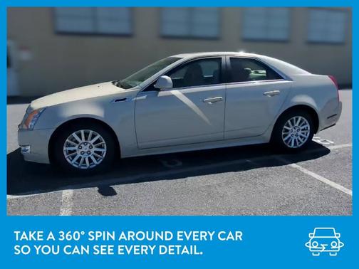 Photo 3 of 35 of 2011 Cadillac CTS Luxury