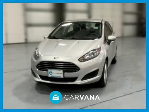 Photo 1 of 35 of 2017 Ford Fiesta SE