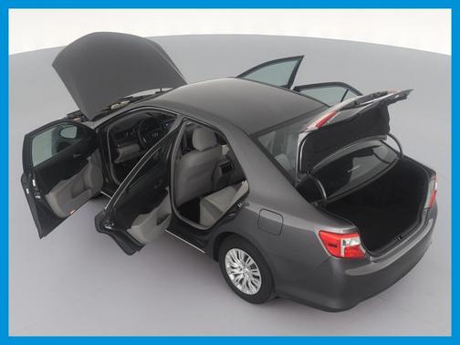 2013 Toyota Camry LE for sale in Broken Arrow, OK - image 17