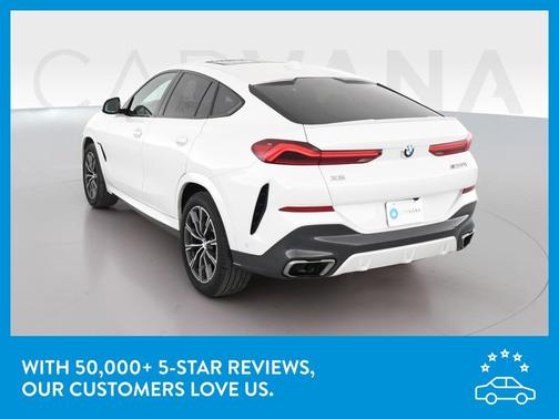 Photo 5 of 37 of 2021 BMW X6 M50i
