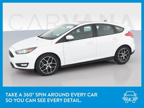 Photo 3 of 40 of 2018 Ford Focus SEL
