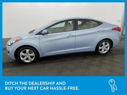Photo 4 of 46 of 2011 Hyundai Elantra GLS