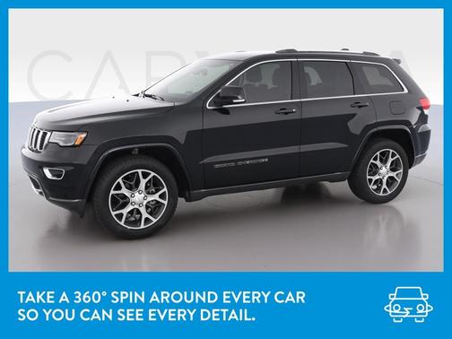 Photo 3 of 47 of 2018 Jeep Grand Cherokee Limited